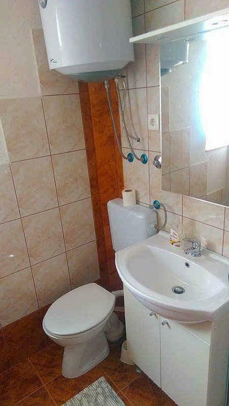 דראמליי Apartments Tommi מראה חיצוני תמונה