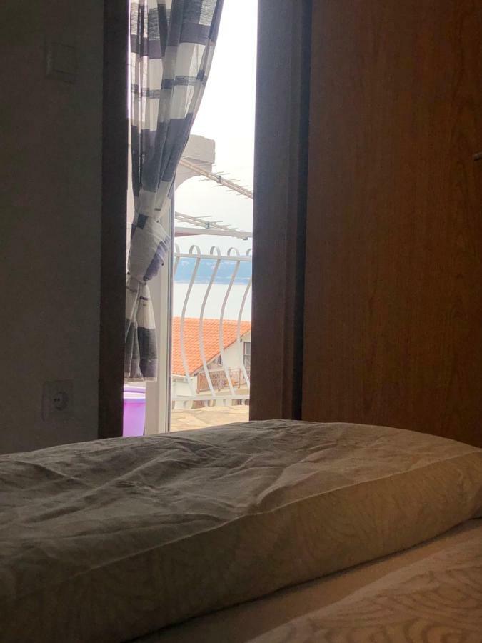 דראמליי Apartments Tommi מראה חיצוני תמונה